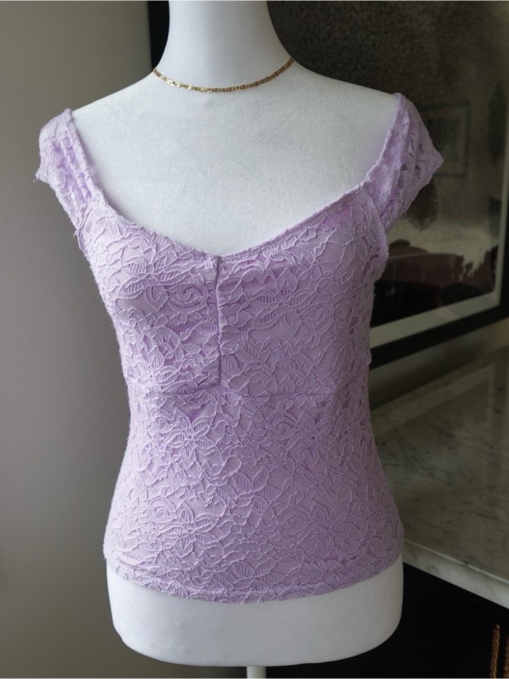 Wild Skye Lavender Lace Cap-Sleeve Women’s Top - Elegant Feminine Fit